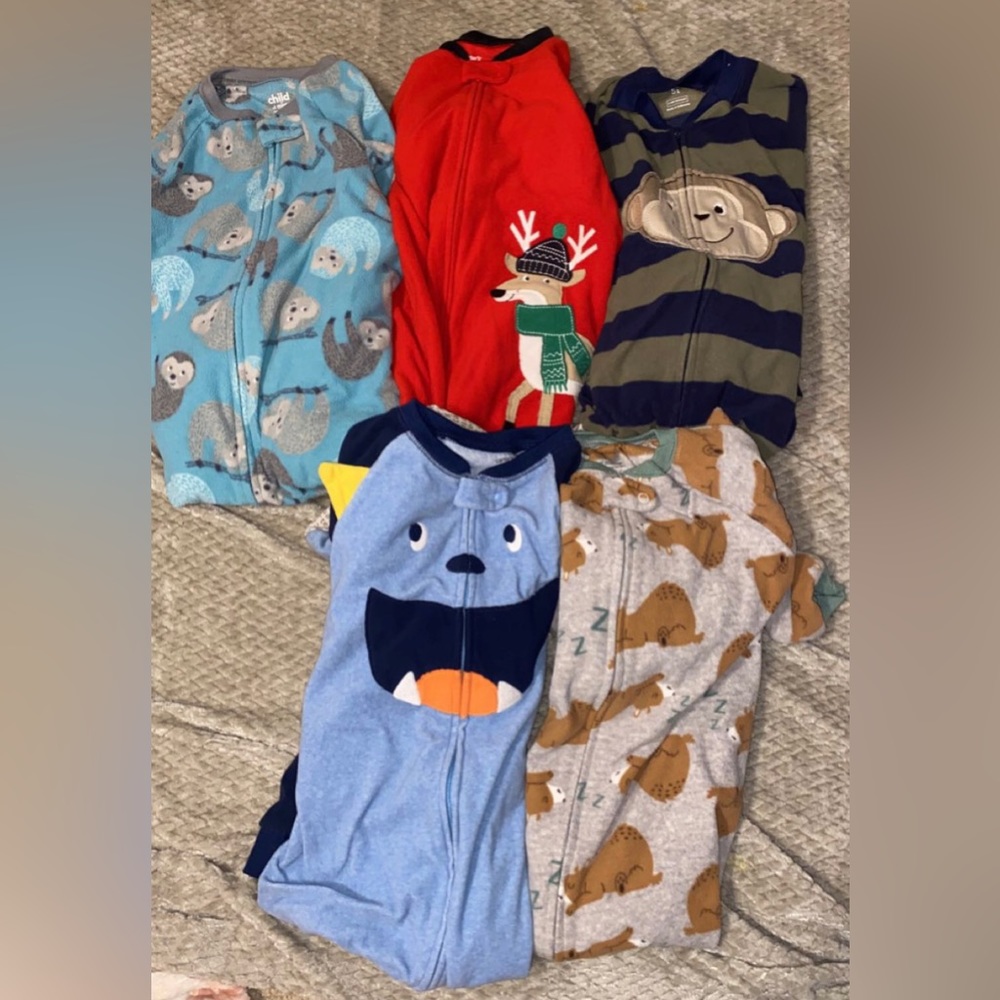 Carter’s 5T Boy’s Pajamas